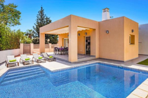 Villa Pomera Tres by Villa Plus